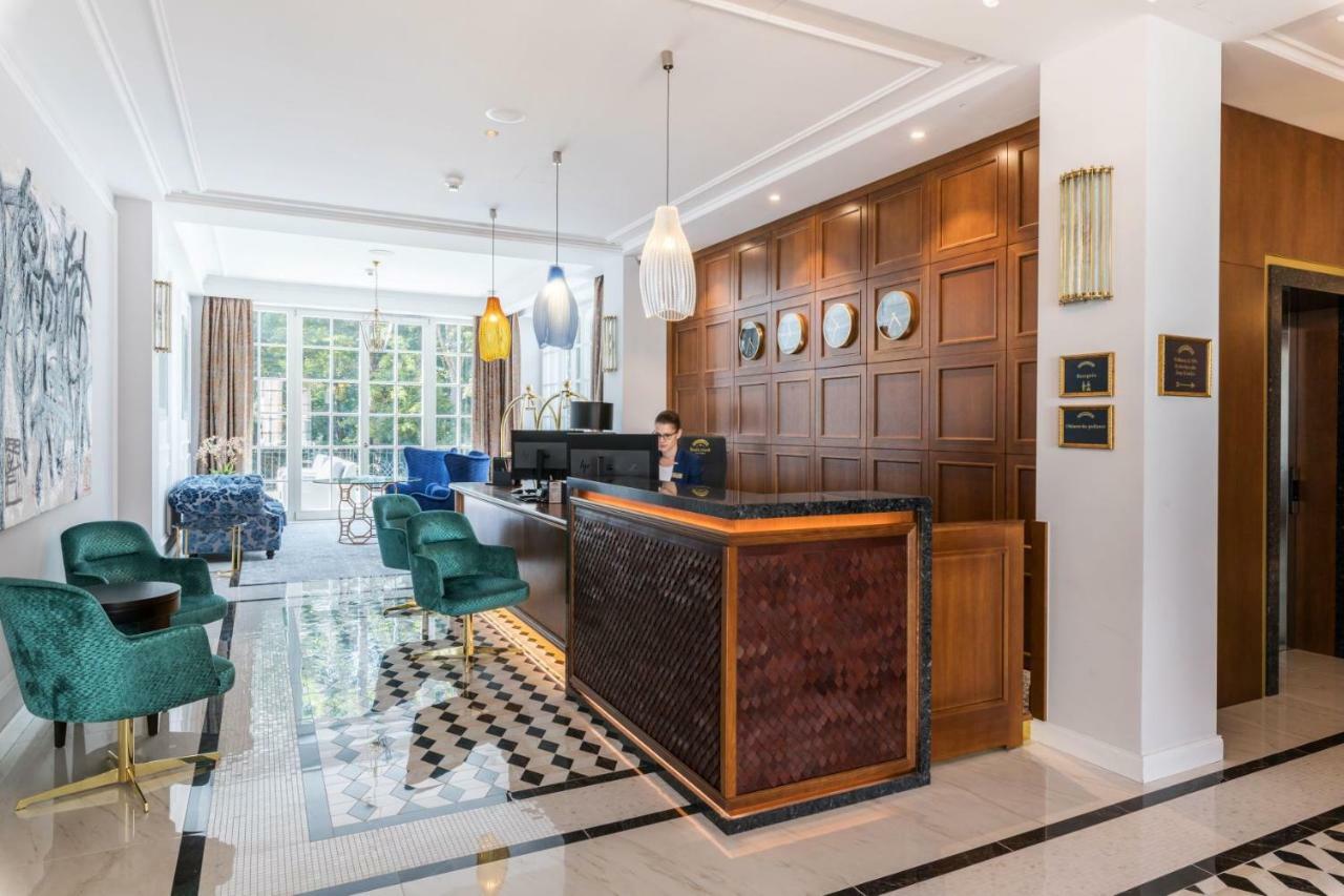 Palace Art Hotel Pezinok Ngoại thất bức ảnh
