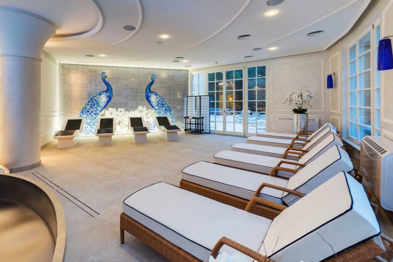 Palace Art Hotel Pezinok Ngoại thất bức ảnh