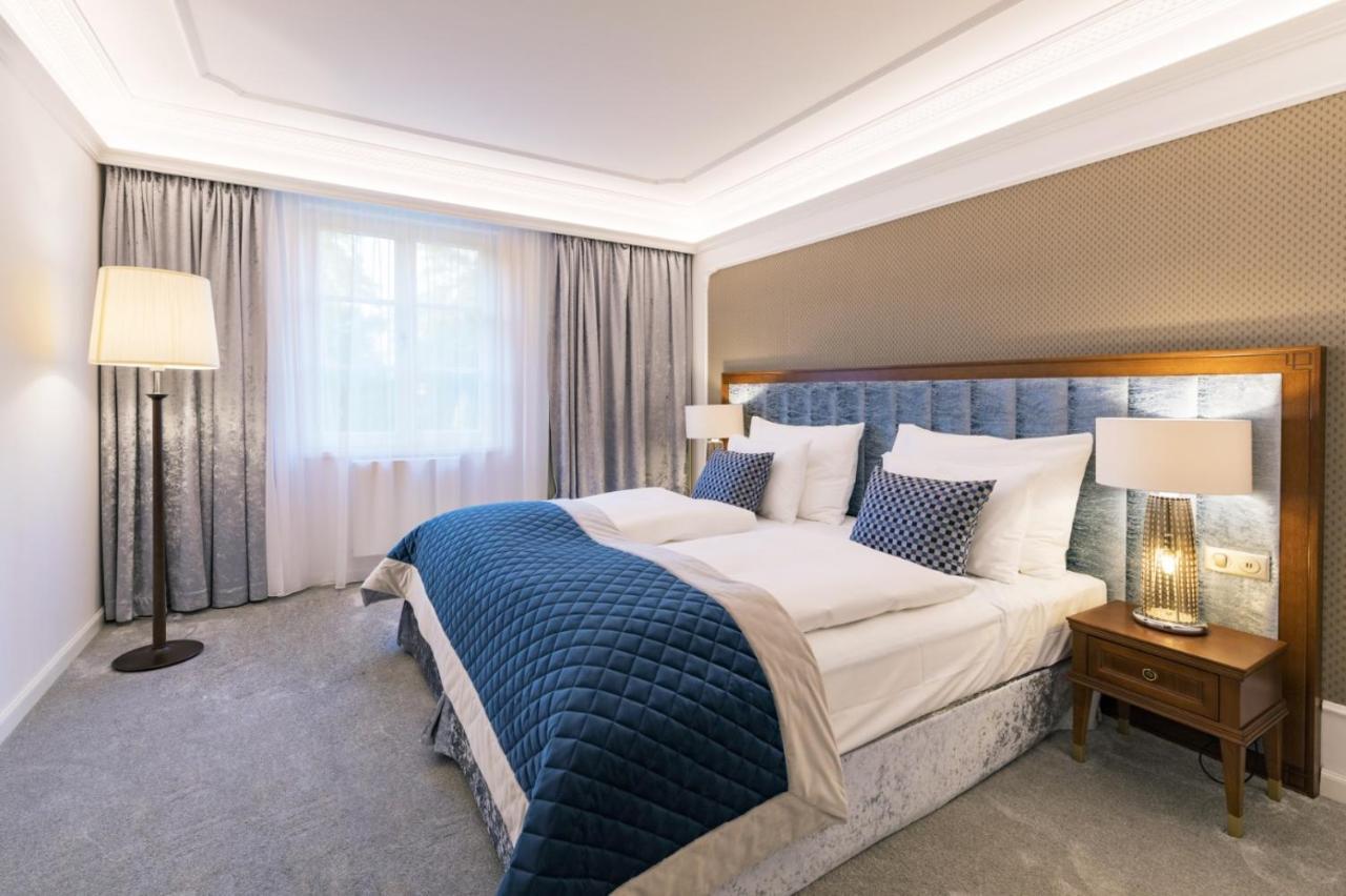 Palace Art Hotel Pezinok Ngoại thất bức ảnh